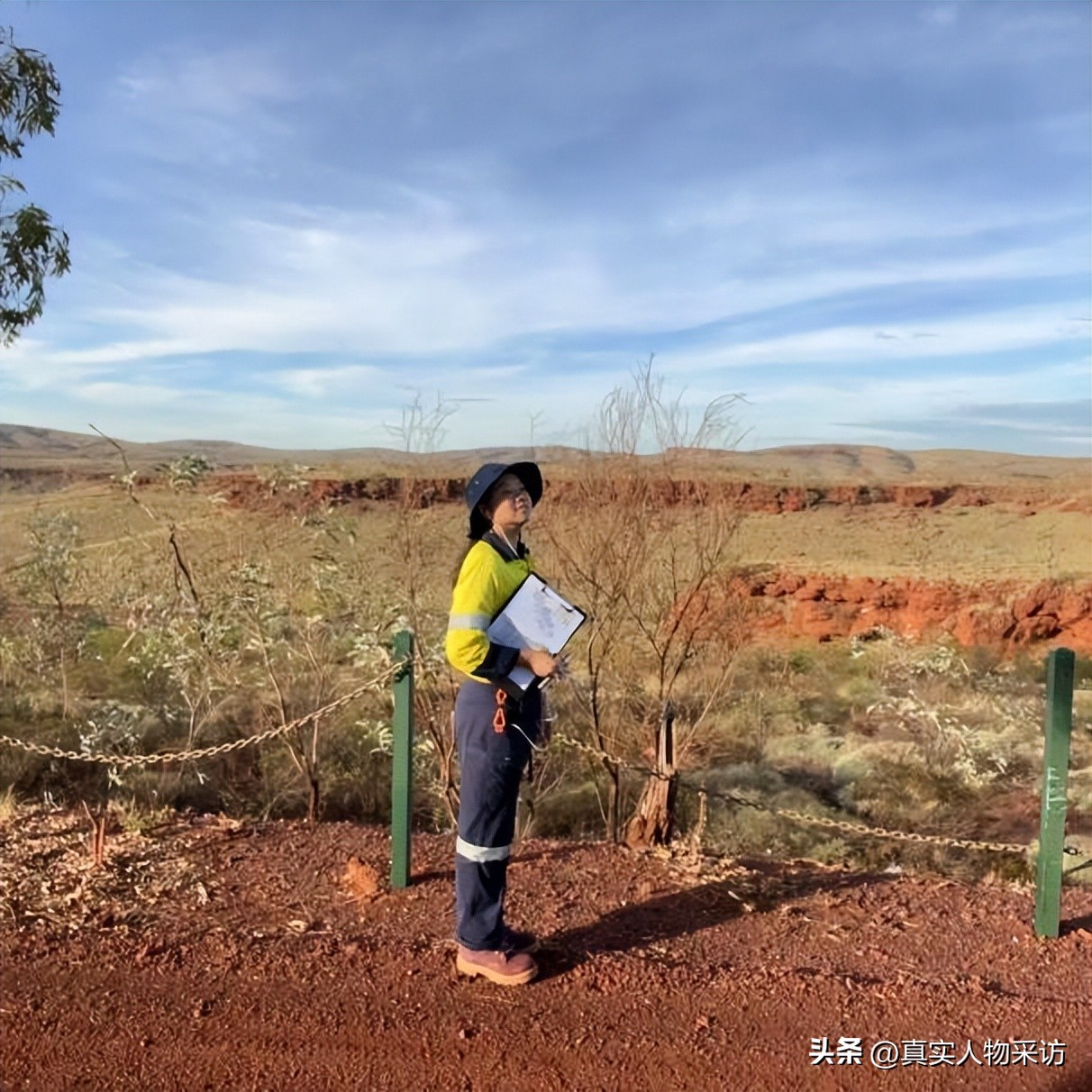 我，90后妹子，到澳洲矿区做后勤，月薪5万，但得刷男厕小便池