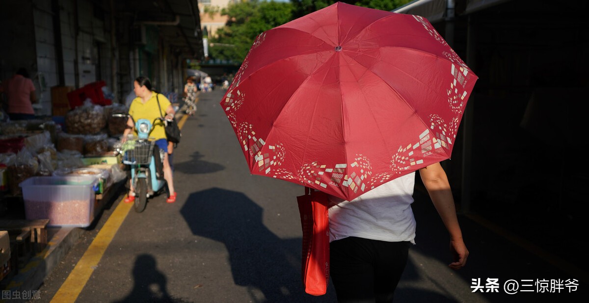 女性讲述自己的过往,女性口述历史问题