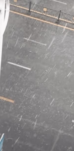 开原发现蛟龙!东北最近频频出现龙卷风,一段视频流出,火遍网络