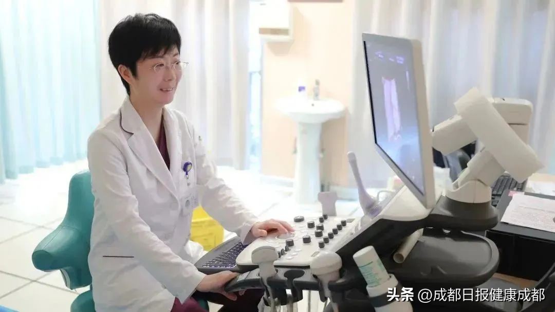 “情暖三月，竞逐芳华”——锦欣妇儿医院召开第二届十佳巾帼人物表彰大会