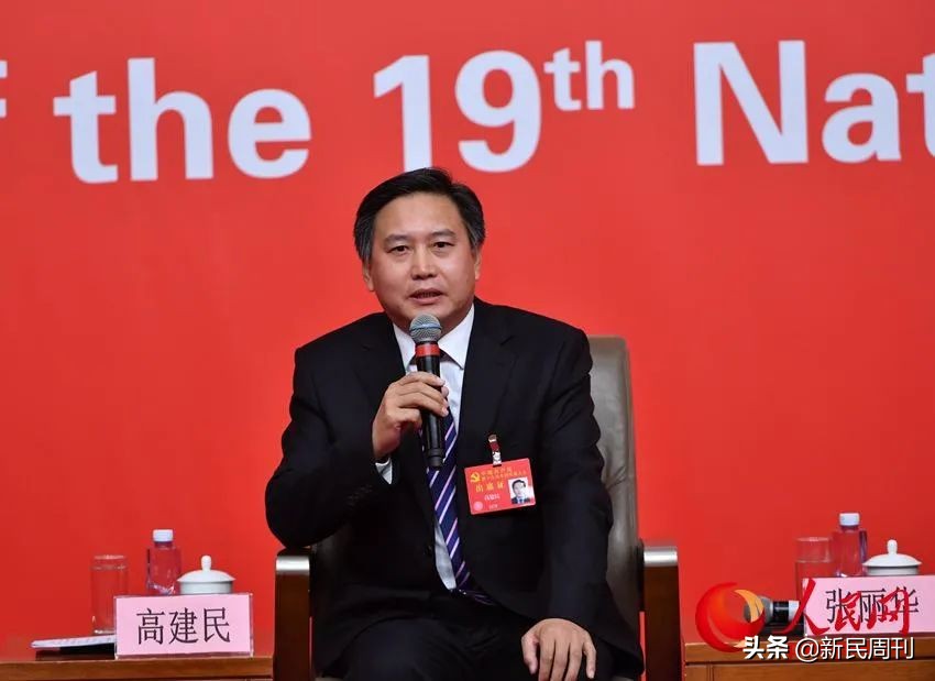 央视反腐纪录片2022零容忍下载,反腐纪录片永远在路上第一集