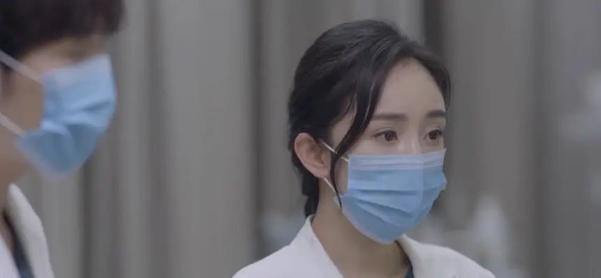 小孩子几岁前不能随便亲,家长谨记宝宝不要随便让人亲