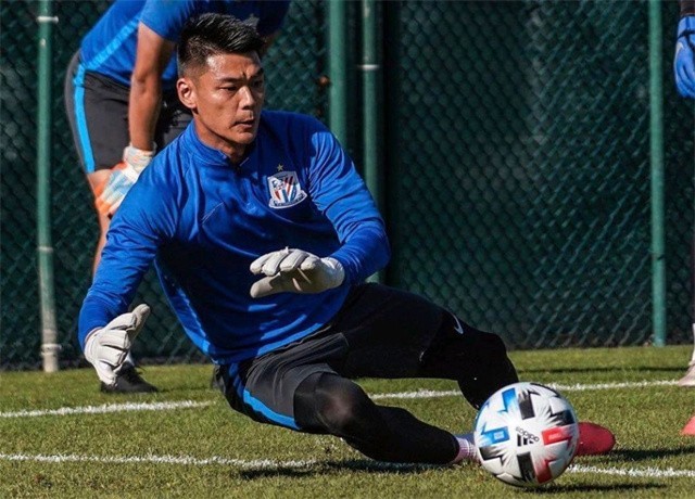 曾诚门将加入蓉城,曾诚门将扑救集锦