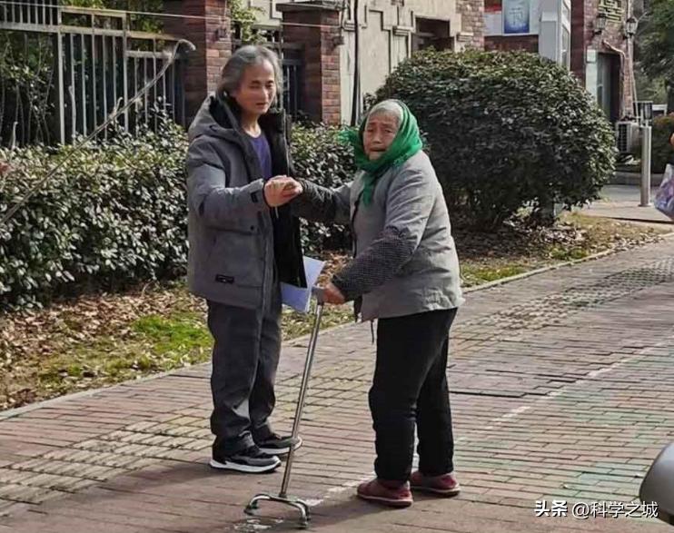 关他就是要我的命！博士自制抗癌药被判刑，116名患者联名求情