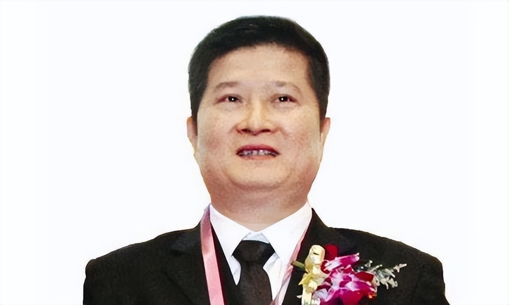 东莞隐形首富卖菜起家身家300亿,东莞首富发家史靠卖菜起家