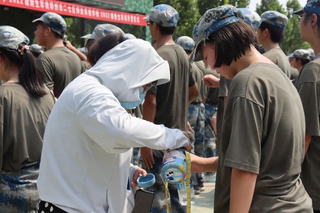 郑州高中学校军训,郑州市各高中军训
