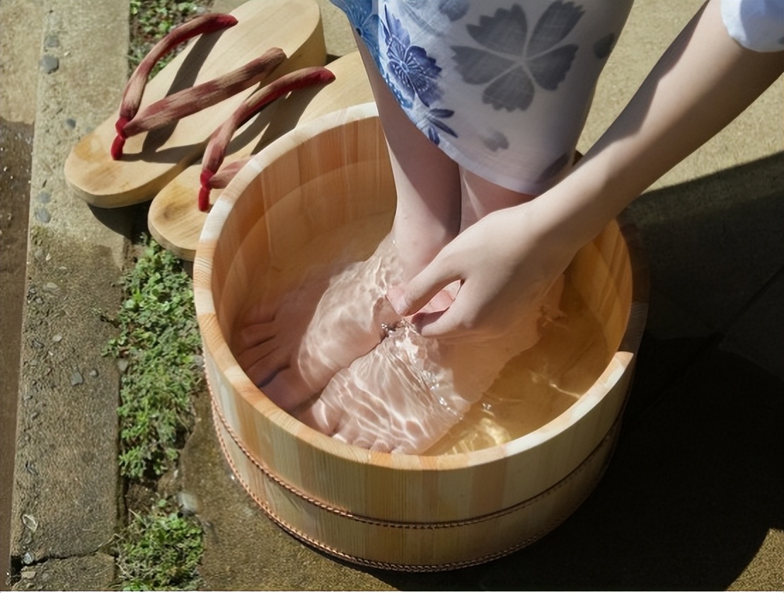 梅毒脚的典型表现!多数人却以为是得了脚气,白白耽误了病情