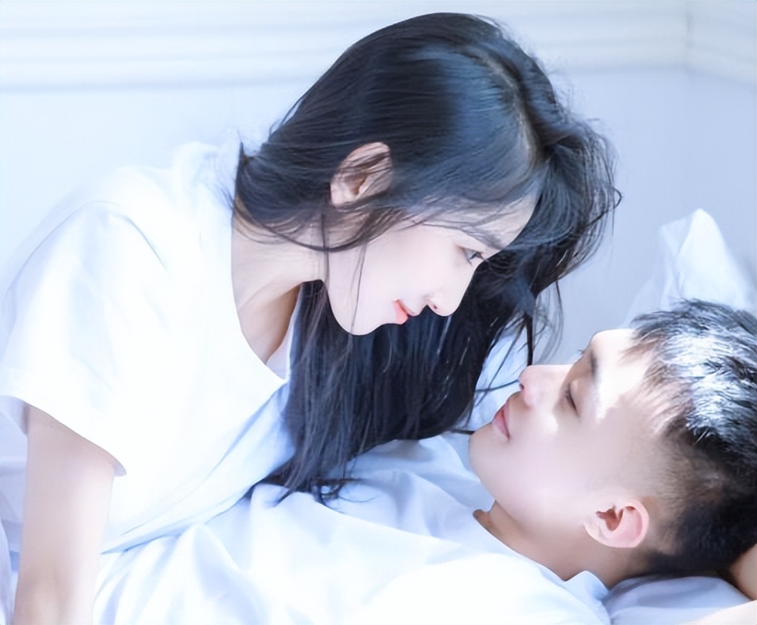 女子买“伟哥”偷偷喂老公，结果如何？医生：这药可不能这么吃