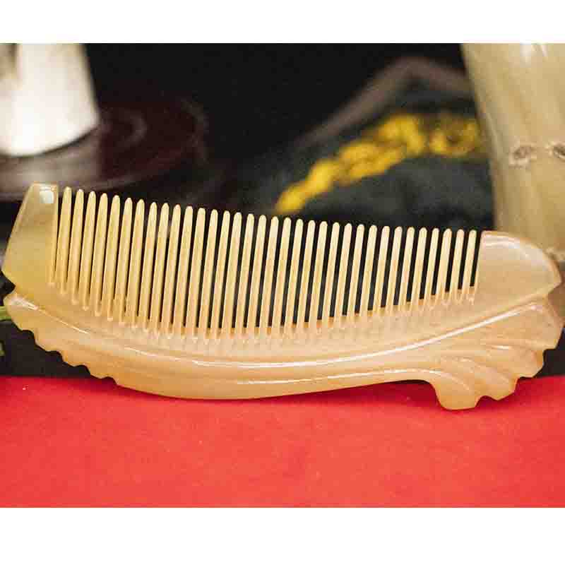 黑色牛角梳辨别真假,牛角梳用几度水试真假