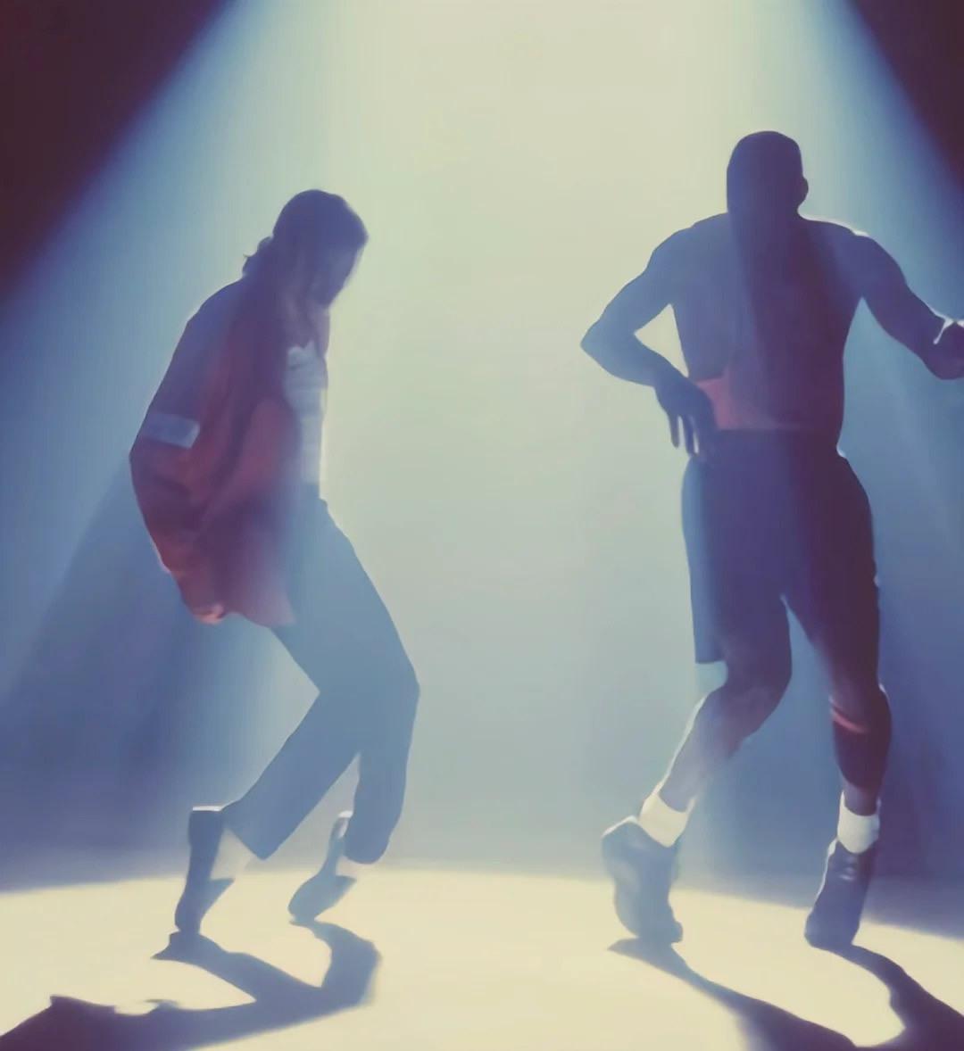 清未老照片：贵族奶娘哺乳小少爷，*女妓**在洋人怀里衣衫不整