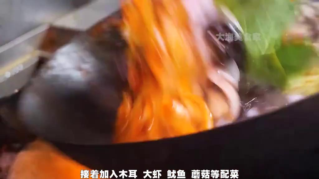 每天100斤面条的面馆,每天供应最新鲜海鲜