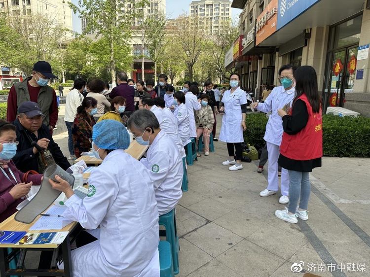 义诊进乡村服务暖民心,义诊进社区服务暖人心文案