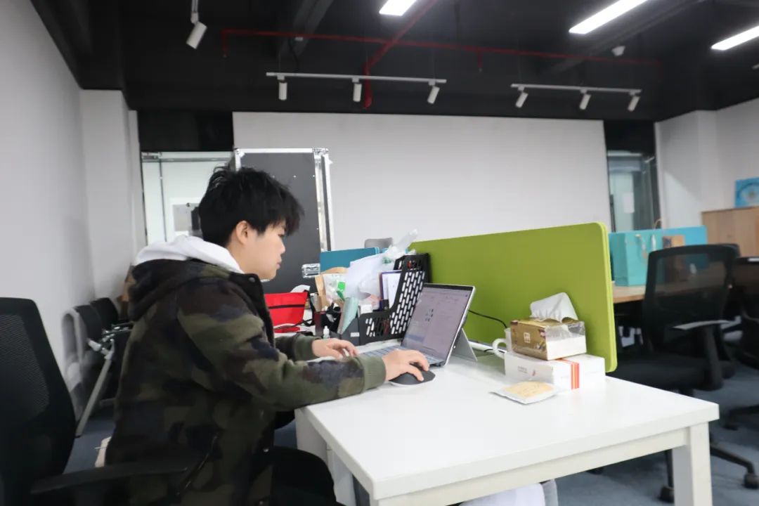 花溪区大数据产业,花溪区大数据及服务外包示范基地