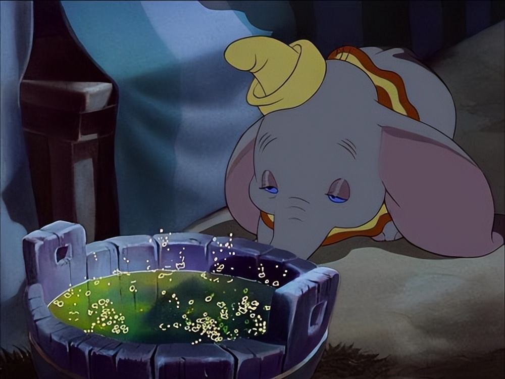 《小飞象》：独特的动画风格，触动了观众的情感和想象力