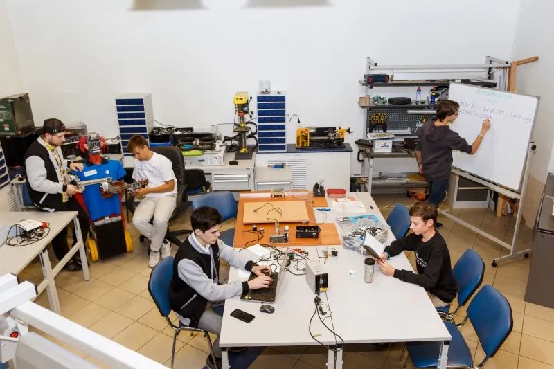 【学校推荐】圣彼得堡国立信息技术机械与光学大学（专业及推荐）