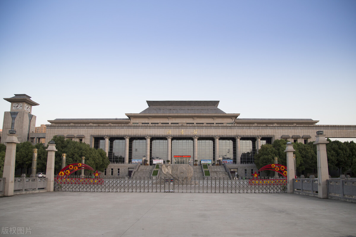 这4所河南的本科大学，开设有专科专业，低分段的学生不能错过