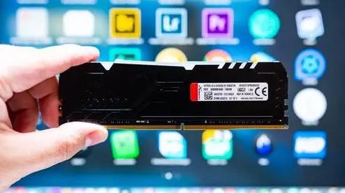 内存条两根8g还是单条16g的好,内存条单根32g和两根16g对比测试