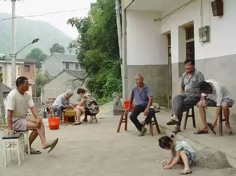 只有农村才有的邻里关系,只有农村才有温暖的气息