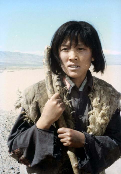 刚打完玻尿酸就别来尬演女兵了这5位女星演女兵让人看着真难受