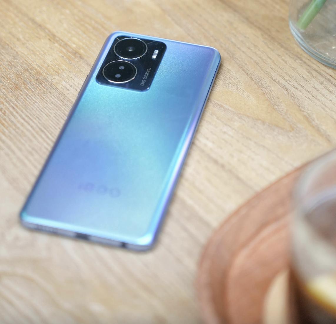 华为小米vivo手机哪个值得买,vivo几月份买手机最合适最便宜