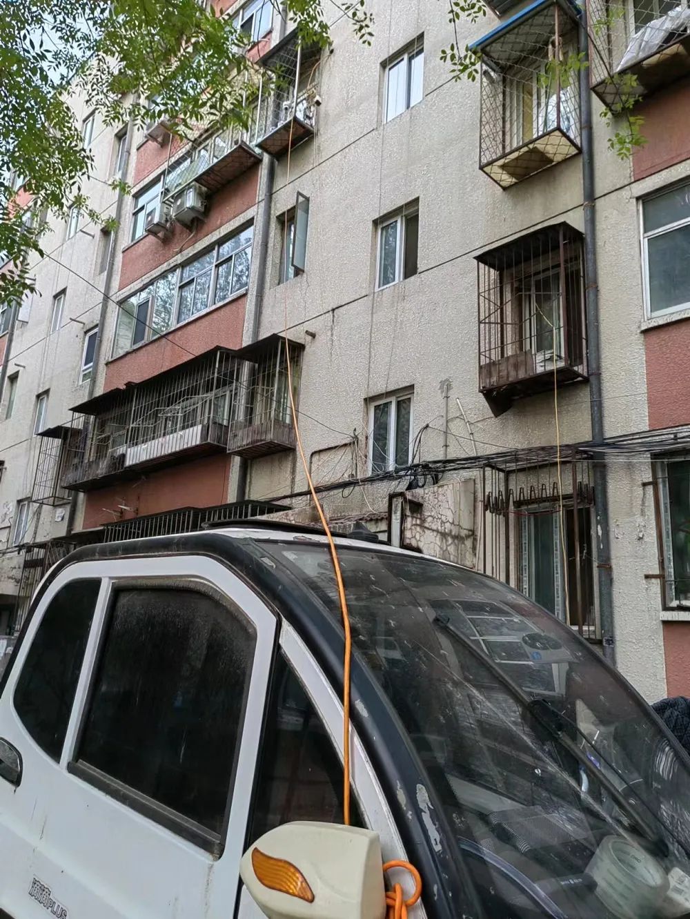 触目惊心令人发指的事,电动自行车电池监管问题分析