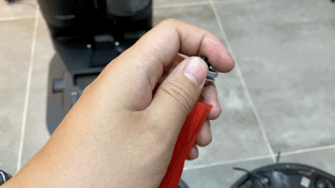 扫地机器人拖地震动和旋转哪种好,机器人旋转拖地和震动拖地