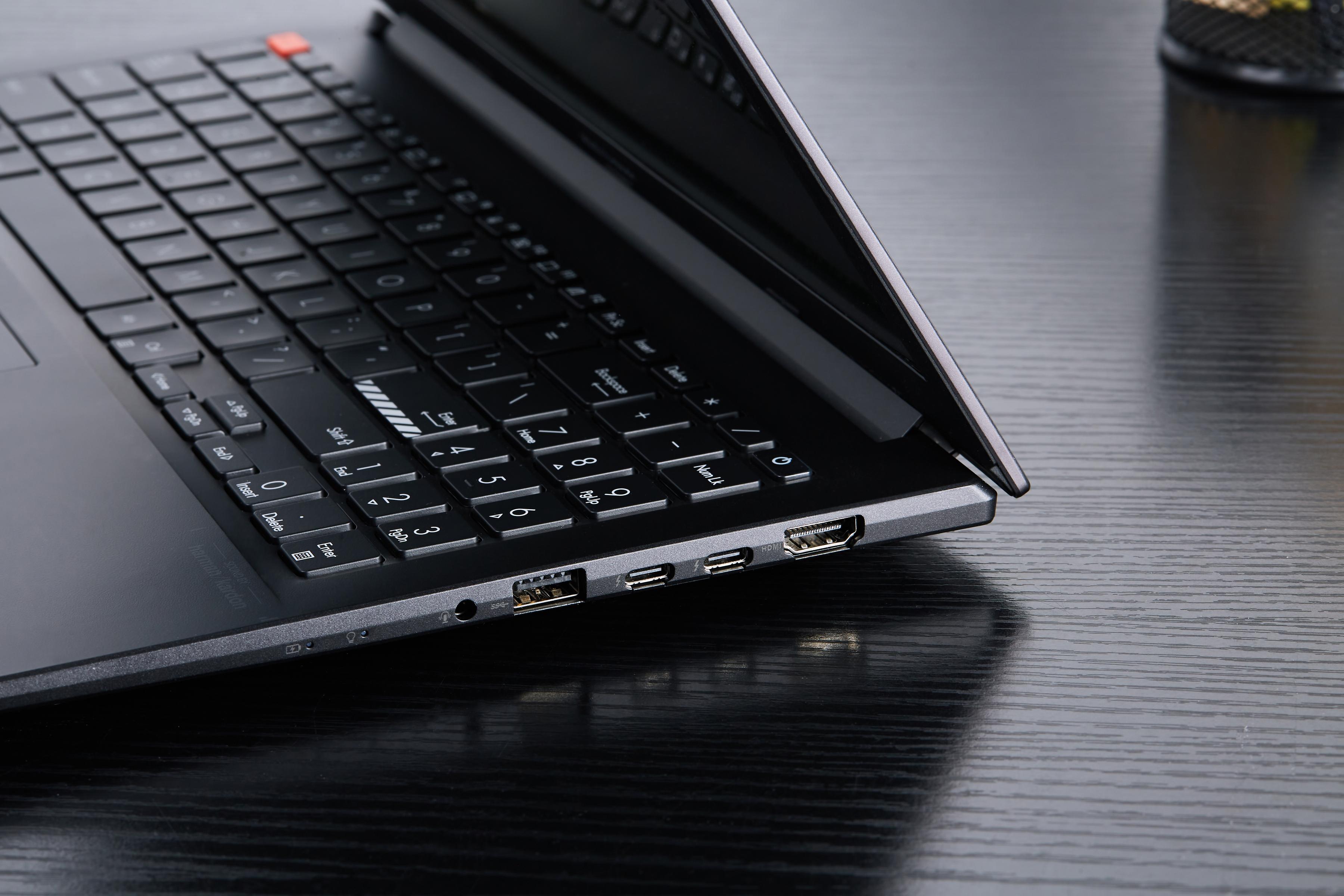 华硕2023轻薄本酷睿新品发布,华硕笔记本13代值得买吗