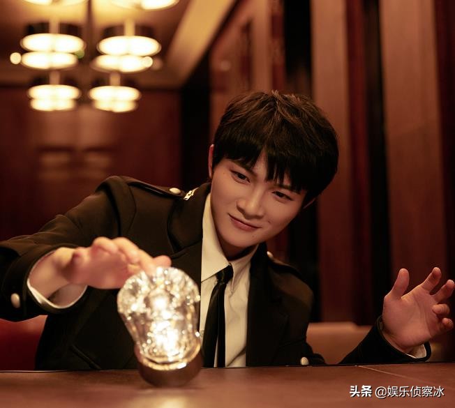 肖战周深跨界歌王完整版,肖战谭松韵周深极乐净土