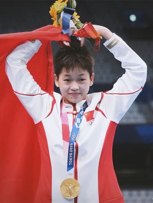 林志颖车祸后首次现身，一句话引人泪目