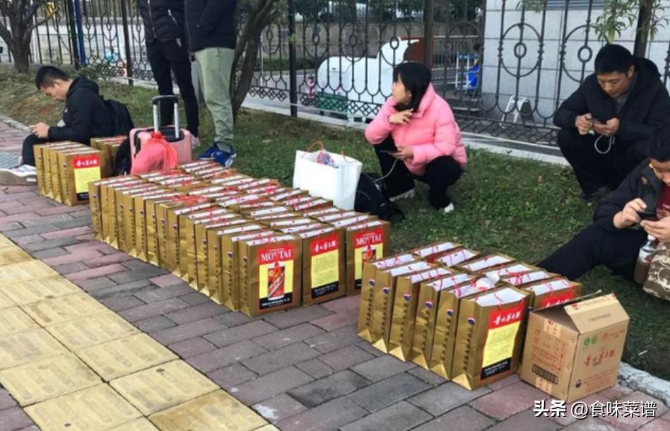 茅台疯狂卖出,茅台遭疯抢背后终端售价