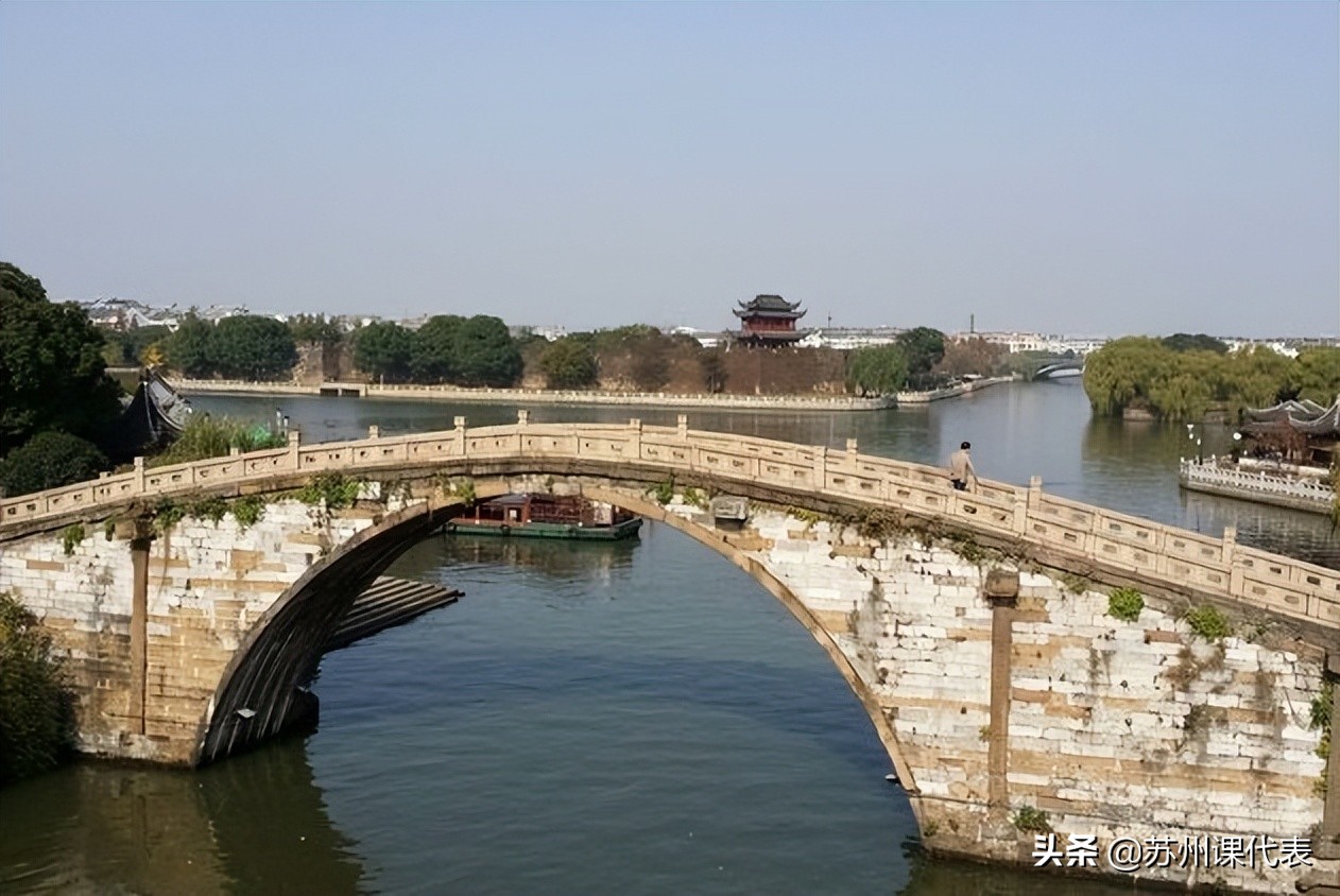 君到姑苏见人家尽枕河写的是哪里,君到姑苏见人家尽枕河是什么含义