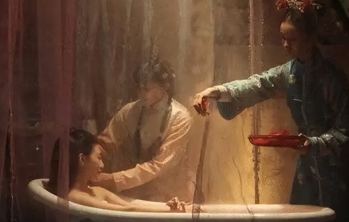 在古代太监最好的差事是什么呢,古代太监都是伺候哪些沐浴更衣