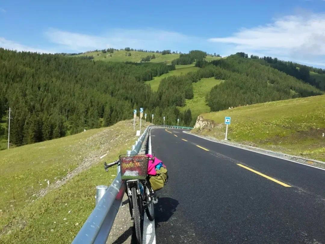 退休女人骑行,退休女性骑行