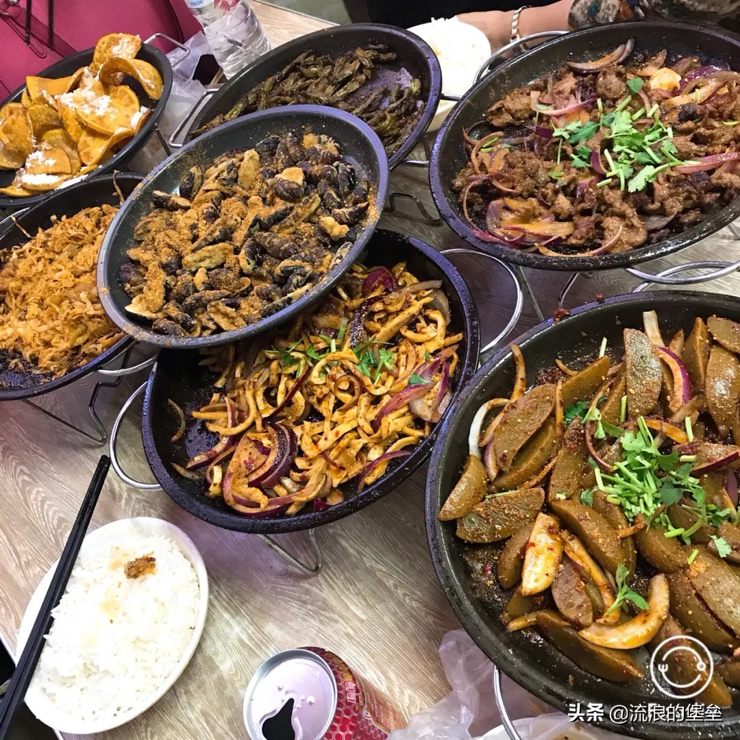 东北冻梨是南方人的暗黑美食,东北的美味特色菜