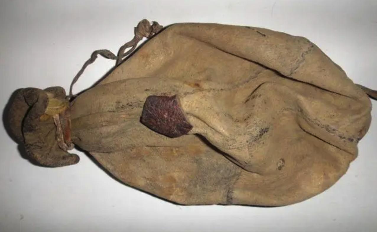 《说文解字》526课:与“马鞍”相关的汉字