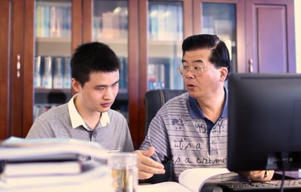 考研成绩出来前有必要联系导师吗,考研成绩出来了怎样和导师沟通