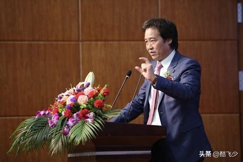 神仙姐姐的干爹是谁,神仙姐姐的干爹的女朋友叫什么