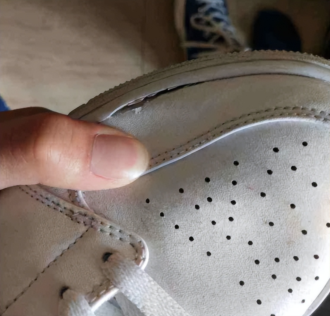 鞋子开胶了怎么办有什么方法,鞋子开胶了怎么自己修好