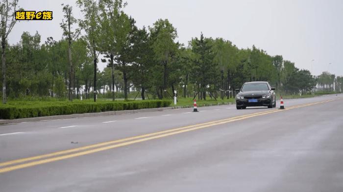 gtivs宝马1系,pk宝马