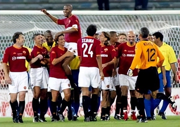 2018世界杯巴西队11号球员,1998世界杯巴西球衣