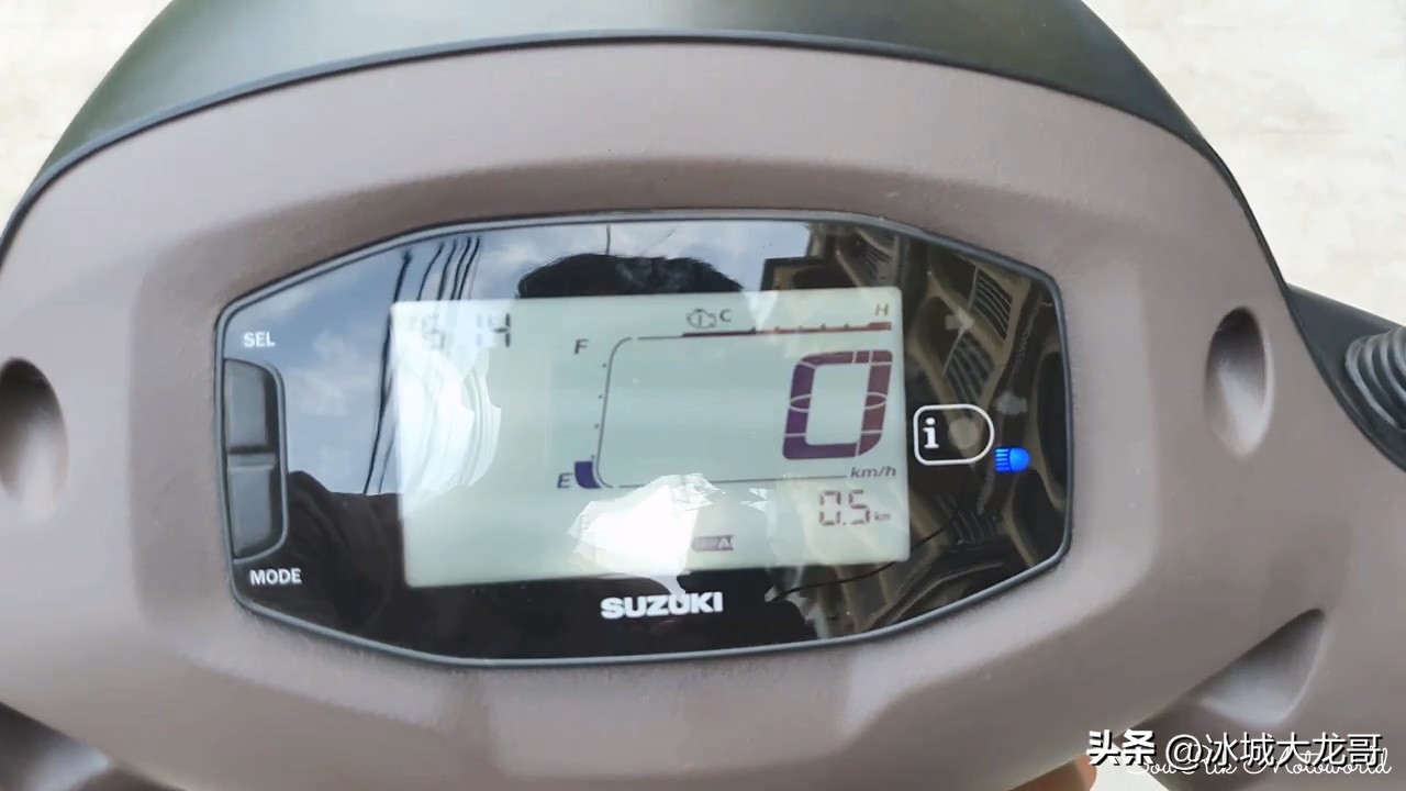 铃木平踏板250哪款好,铃木平踏踏板车全系列