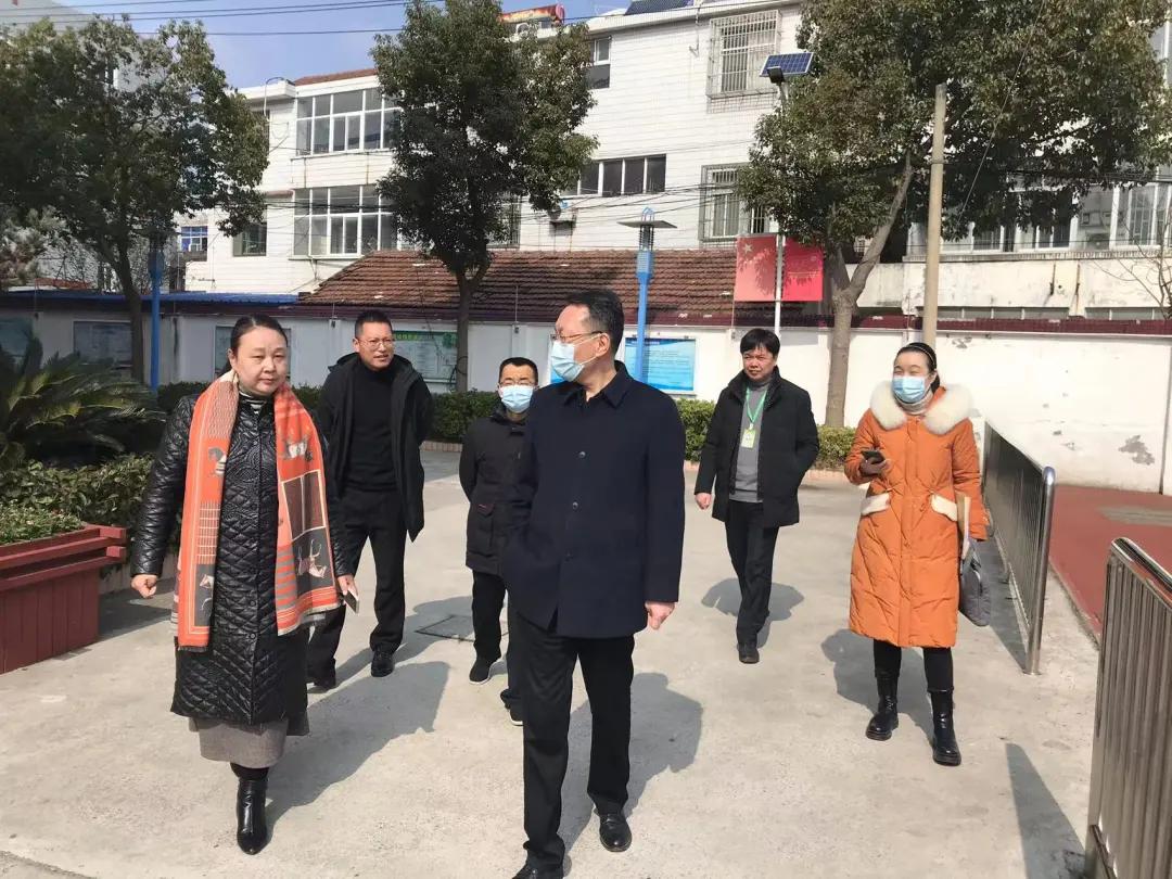 南通市通州区川港小学为新学期护航