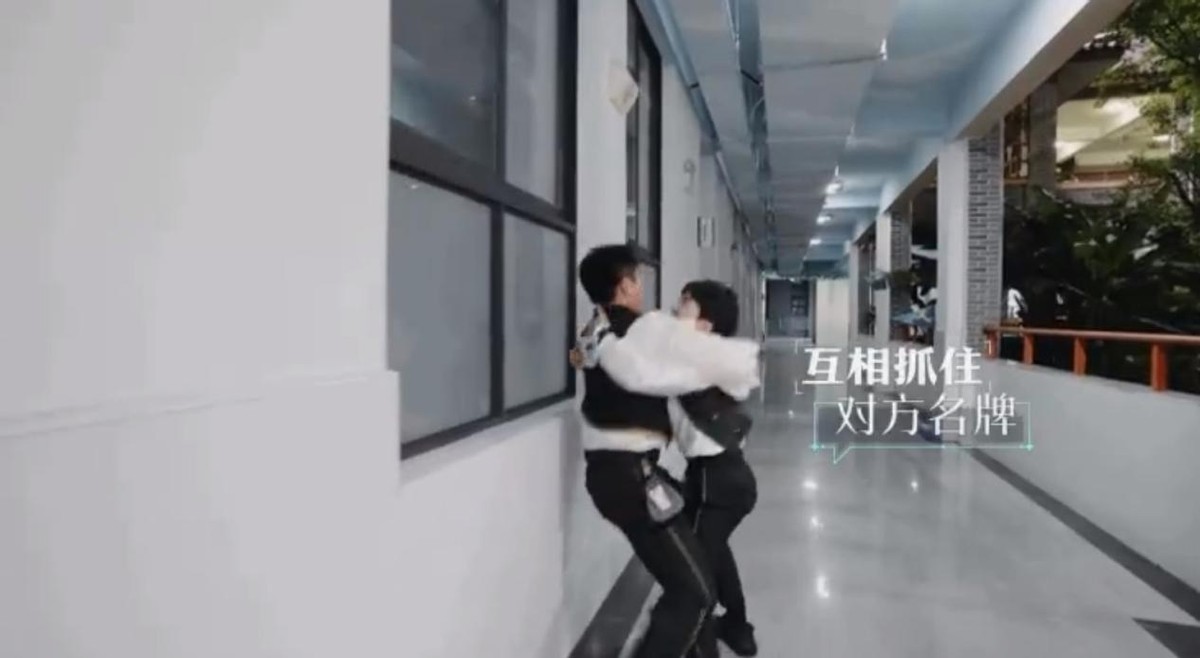 奔跑吧第7季首播撕名牌,奔跑吧第七季首播撕名牌