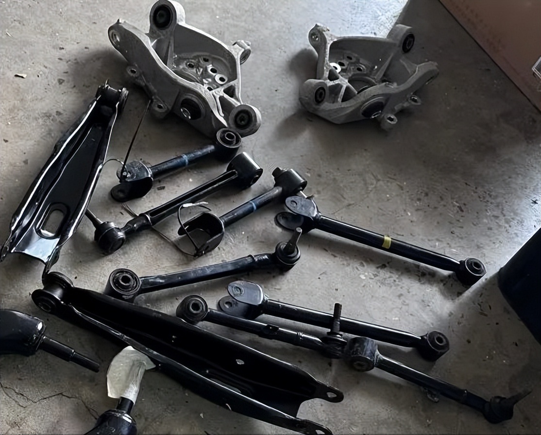 12代皇冠经典复原,14代皇冠彻底翻修之后感受