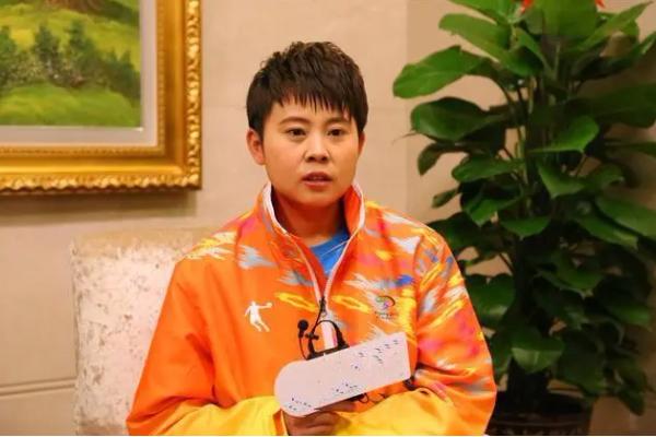 张钧甯到底有多优秀,王濛全程背手夺冠没有太多想法