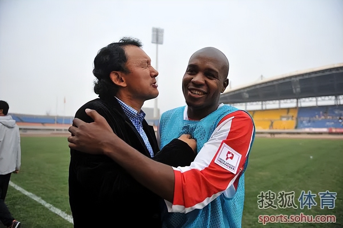 牛洪利孙继海,牛洪利大连