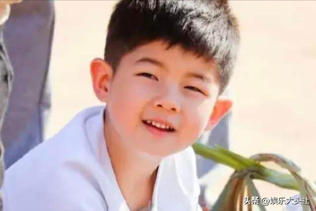 胡可二胎孕肚上节目,胡可怀孕腹痛难忍电视剧