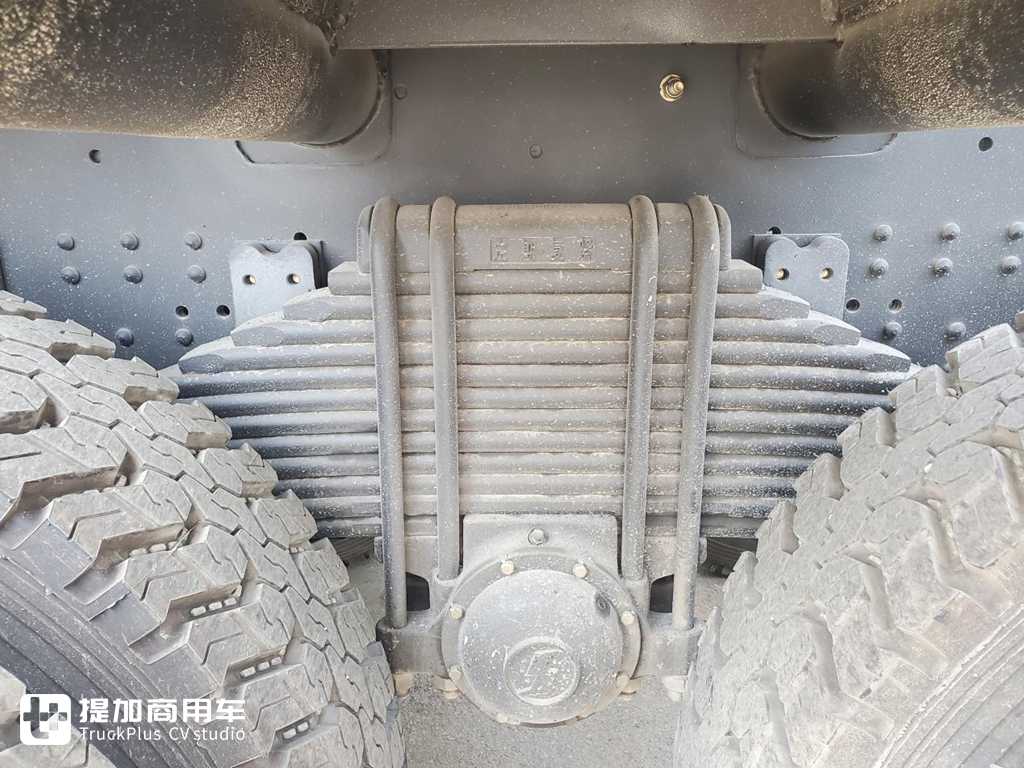 陕汽后八轮载货车,陕汽德龙后八轮挂车