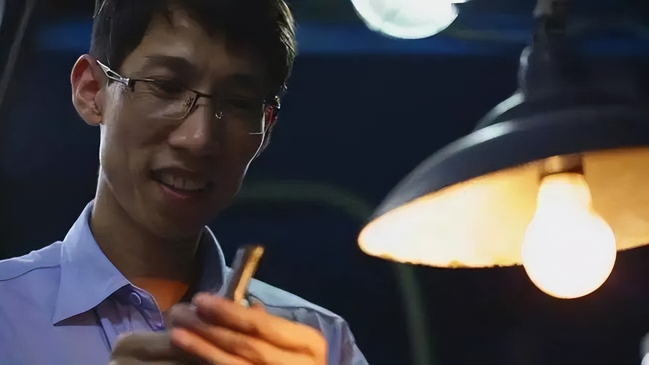 美国百万年薪挖走中国神童,美国高薪挖人才