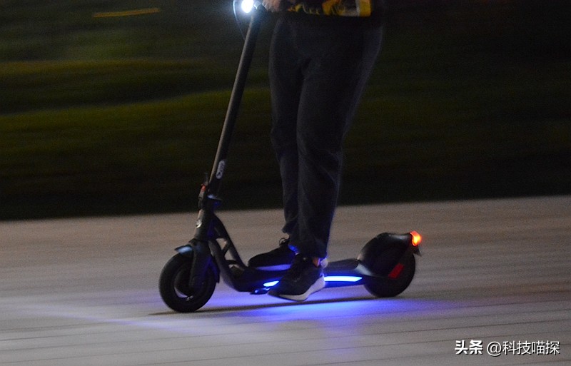 代步电动滑板车旅行,兔子滑板车